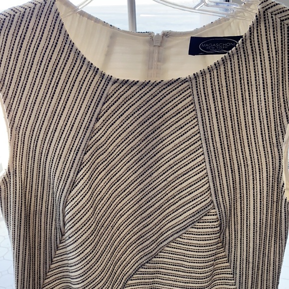 Magaschoni dress white black beige stripe. Size S. - Picture 3 of 3